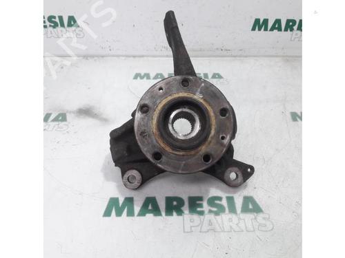 Used Left front steering knuckle PEUGEOT 407 SW (6E_, 6D_) 2.0 HDi 135 (136 hp) 31445836
