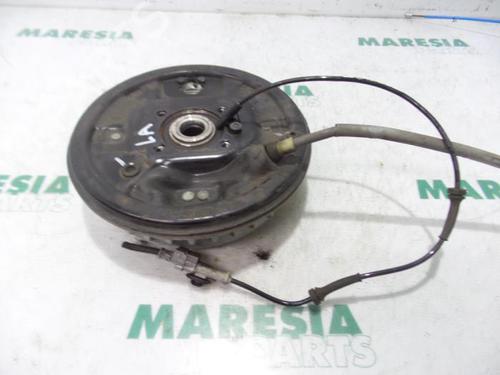 Left rear steering knuckle RENAULT TWINGO III (BCM_, BCA_) 1.0 SCe 70 | BP31508986M27