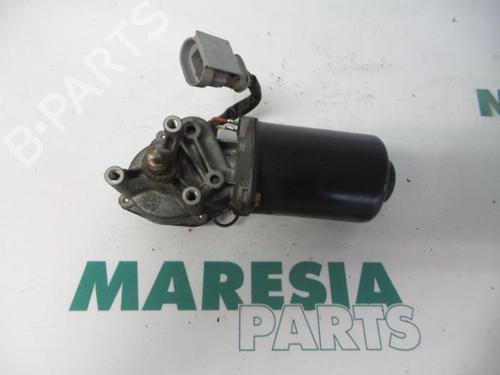 Used Front wiper motor RENAULT ESPACE III (JE0_) 2.0 16V (JE0N, JE0L, JE02) (140 hp) 31536333