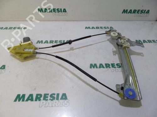 Rudehejsemekanisme venstre bagtil RENAULT FLUENCE (L3_) 1.5 dCi (L30B) (106 hp) 31401665