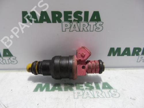 Used Injector RENAULT TWINGO I (C06_) 1.2 (C066, C068) (58 hp) 31438894