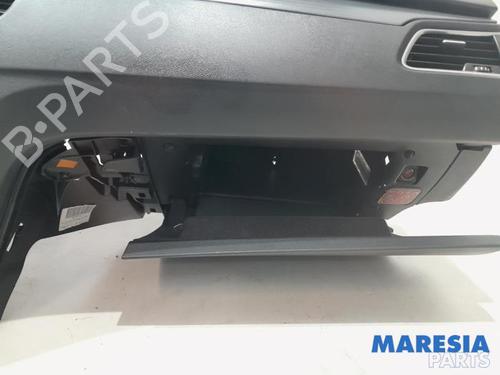 Driver airbag PEUGEOT 508 SW I (8E_) 1.6 THP | BP31521328C9