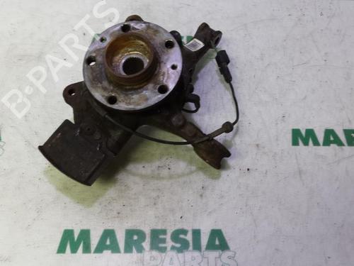 Used Left front steering knuckle RENAULT LAGUNA III Grandtour (KT0/1) 1.5 dCi (KT0A, KT0R, KT02) (110 hp) 31513277