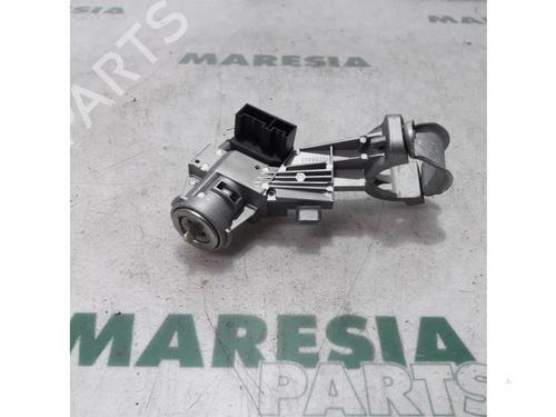 Used Ignition barrel ALFA ROMEO MITO (955_) 1.4 TJet (955AXD1B) (150 hp) 31459951