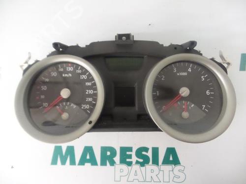 Used Instrument cluster RENAULT MEGANE II Estate (KM0/1_) 1.9 dCi (KMRG, KM1G, KM0G, KM2C) (120 hp) 31427907