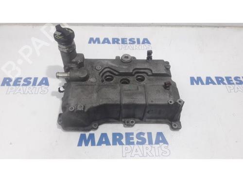 Used Valve cover FIAT PANDA (312_, 319_) 0.9 (312PXG1A) (86 hp) 31422229