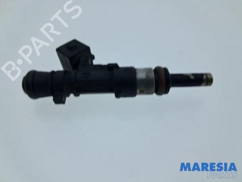 Used Injector RENAULT GRAND SCÉNIC III (JZ0/1_) 1.4 16V (JZ0F) (131 hp) 33055015