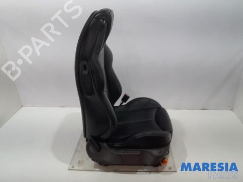 Right front seat PEUGEOT 308 CC (4B_) 2.0 HDi (4BRHRH, 4BRHRJ) | BP31513375C16
