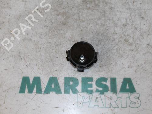 Used Electronic sensor RENAULT TWINGO II (CN0_) 1.2 16V (CN0K, CN0V, CN0A) (76 hp) 31499878