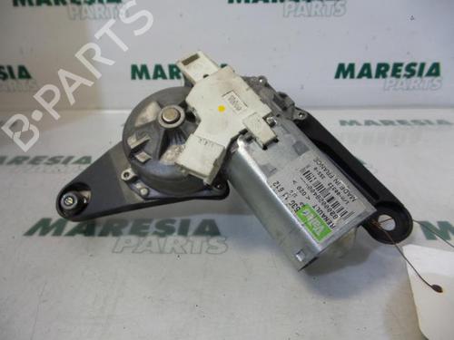 Used Rear wiper motor RENAULT CLIO II (BB_, CB_) 1.4 (B/CB0C, B/CB0S) (75 hp) 31471579