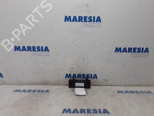 Used Electronic module PEUGEOT 308 SW II (LC_, LJ_, LR_, LX_, L4_) 1.6 BlueHDi 120 (120 hp) 31439485