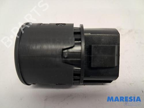 Engine control unit (ECU) RENAULT MEGANE III Hatchback (BZ0/1_, B3_) 1.4 TCe (BZ0F, BZ1V) | BP31536829M57 