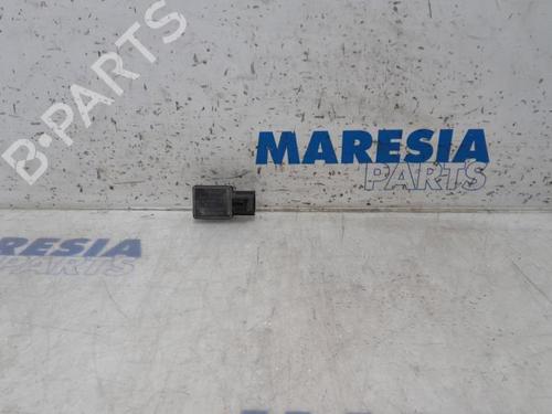 electronic-sensor-peugeot-boxer-van-2006-31464807 main image