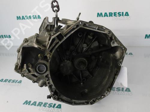 Used Gearbox RENAULT SCÉNIC II (JM0/1_) 1.5 dCi (JM1E, JM16) (106 hp) 31411993