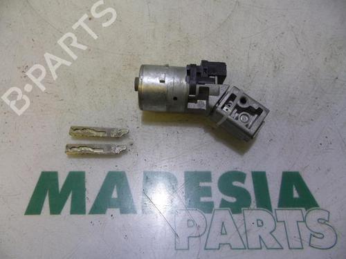 Used Ignition barrel PEUGEOT 207 (WA_, WC_) 1.4 16V (95 hp) 31464459