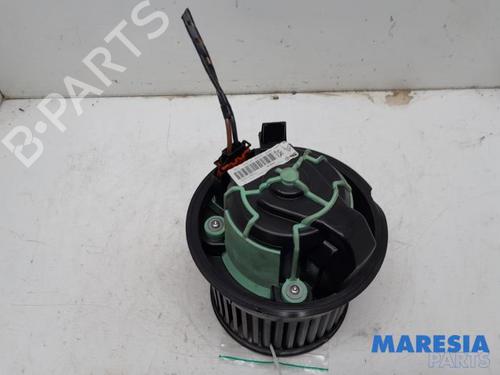 Used Heater blower motor PEUGEOT 308 CC (4B_) 2.0 HDi (4BRHRH, 4BRHRJ) (136 hp) 31427509