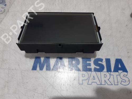 Display RENAULT CLIO IV (BH_) 1.6 RS (BHJ4, BHJ6, BHMM) (200 hp) 31491419