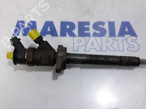 Used Injector PEUGEOT PARTNER Box Body/MPV 1.6 HDi (75 hp) 31537044