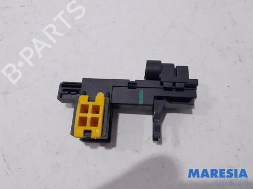 Used Switch FIAT PANDA (312_, 319_) 0.9 (312PXH1A) (65 hp) 31399247