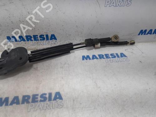 Used Gear lever RENAULT MEGANE III Grandtour (KZ0/1) 1.4 TCe (KZ0F, KZ1V) (130 hp) 31443395