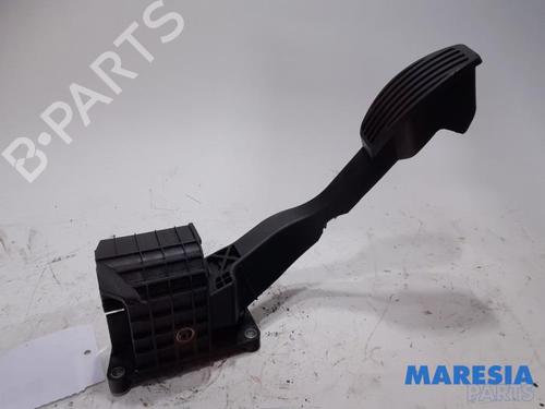 Used Electronic module FIAT 500 C (312_) 1.2 (312CXA1A, 312AXA1A) (69 hp) 31517334