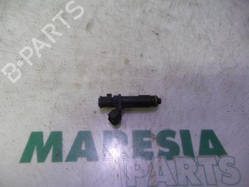 Used Injector PEUGEOT 307 (3A/C) 2.0 16V (140 hp) 31431647