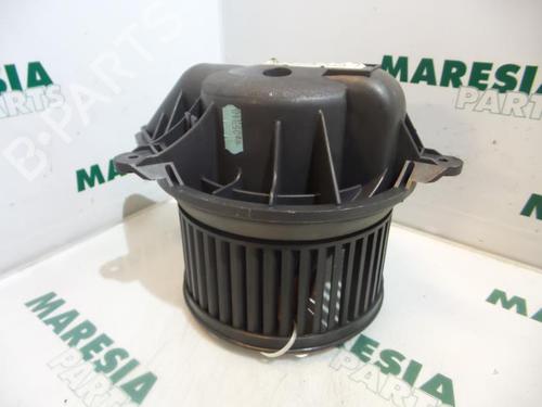 Used Heater blower motor PEUGEOT 406 (8B) 1.8 16V (116 hp) 31417647