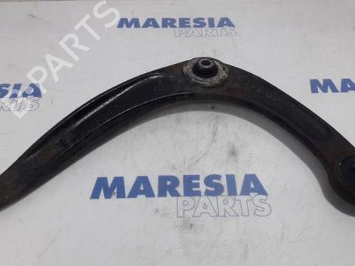 left-front-suspension-arm-peugeot-308-sw-i-4e_-4h_-2007-2008-2009-2010-2011-2012-2013-2014-31390833 main image