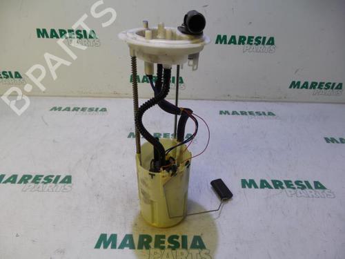 Used Fuel pump FIAT DUCATO Van (250_) 115 Multijet 2,0 D (116 hp) 31532420