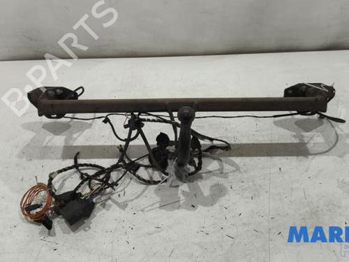 Used Tow ball/Mechanism Tow ball/Mechanism FIAT 500L (351_, 352_) 1.4 (199LYB1B) (95 hp) 40157885 40157885