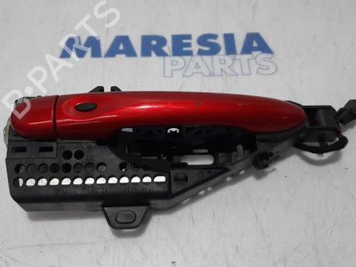 front-right-exterior-door-handle-renault-clio-iv-grandtour-kh_-2012-2013-2014-2015-2016-2017-2018-2019-2020-2021-31430640 main image