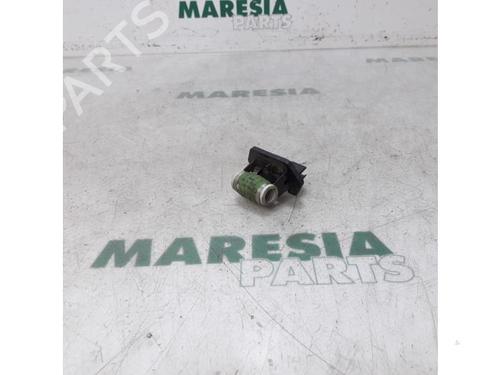 Used Electronic sensor FIAT PANDA (169_) 1.2 (169.AXB11, 169.AXB1A) (60 hp) 31512994