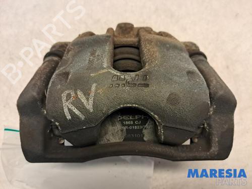 Used Right front brake caliper RENAULT CAPTUR I (J5_, H5_) 0.9 TCe 90 (90 hp) 31502180