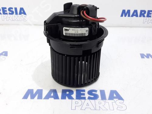 Used Heater blower motor RENAULT CLIO IV Grandtour (KH_) 0.9 TCe 90 (90 hp) 31535796