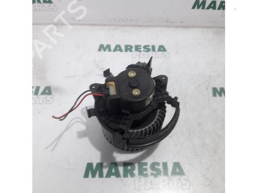 Used Heater blower motor LANCIA DELTA III (844_) 1.6 D Multijet (844.AXC11, 844.AXC1A) (120 hp) 31522328