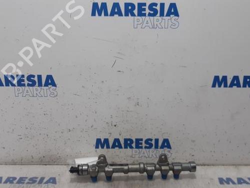 Used Injection rail OPEL COMBO Box Body/MPV (X12) 1.3 CDTI (B05) (90 hp) 31439536