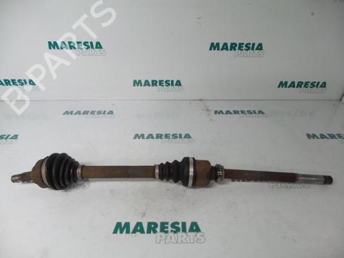 Used Right front driveshaft CITROËN C4 Grand Picasso I (UA_) 1.8 i 16V (125 hp) 31475738