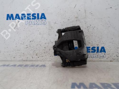 Used Right front brake caliper FIAT GRANDE PUNTO (199_) 1.3 D Multijet (84 hp) 31396698
