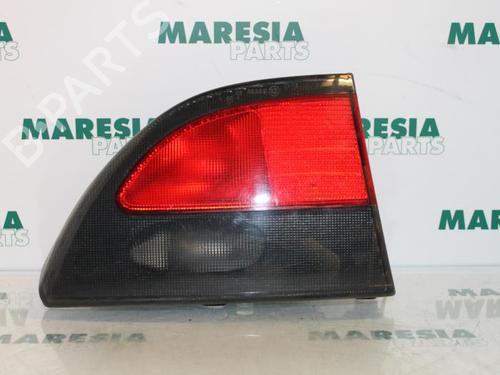 Used Left taillight RENAULT MEGANE I (BA0/1_) 2.0 i (BA0G) (114 hp) 31395564
