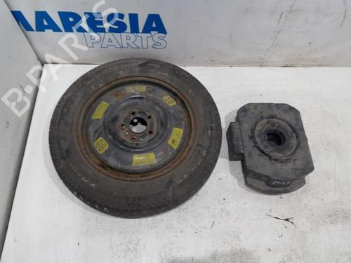 Used Jack Kit CITROËN C4 Grand Picasso II (DA_, DE_) 1.6 HDi / BlueHDi 115 (115 hp) 31384654