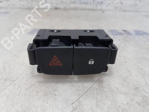 warning-switch-renault-trafic-iii-van-fg_-2014-31461783 main image