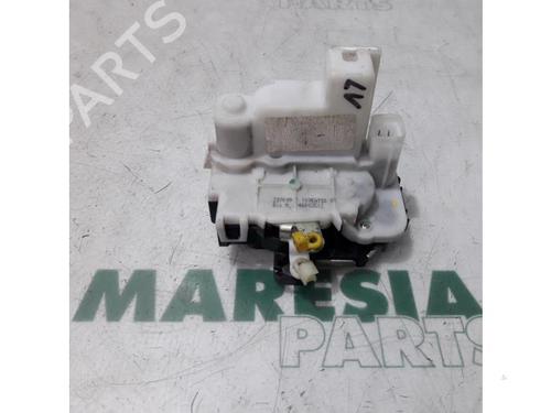 Used Electronic module FIAT PANDA (169_) 1.2 (169.AXB11, 169.AXB1A) (60 hp) 31487748