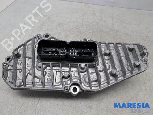 Centralina da caixa de velocidades RENAULT CAPTUR I (J5_, H5_) 1.2 TCe 120 (120 hp) 31816415