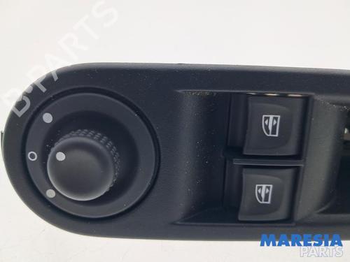 Switch RENAULT TWINGO III (BCM_, BCA_) 1.0 SCe 70 (BCMB) | BP38285174I30 - Image 2