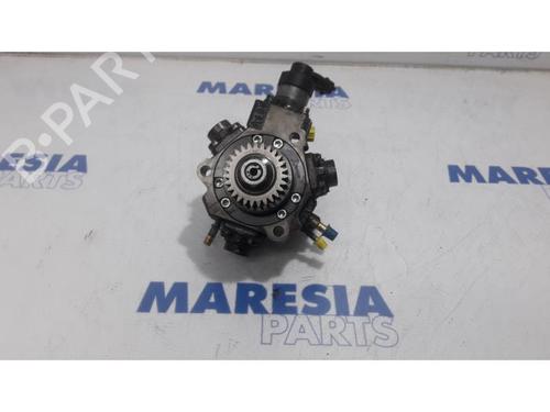 Used Fuel pump RENAULT TRAFIC II Van (FL) 2.0 dCi 115 (FL01, FL0U, FL00, FL0H, FL0M) (114 hp) 31392861
