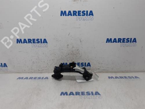 Used Injection rail CITROËN C4 CACTUS 1.6 BlueHDi 100 (99 hp) 31386169