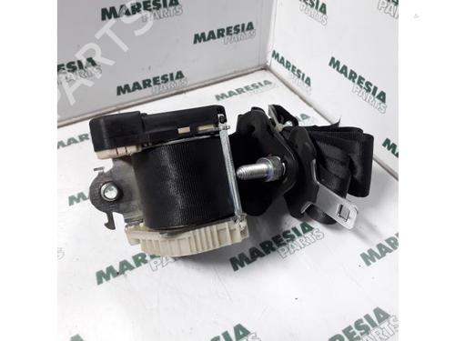 Used Rear right seatbelt RENAULT TWINGO II (CN0_) 1.2 16V (CN0K, CN0V, CN0A) (76 hp) 31442988