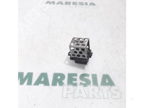 Used Electronic sensor RENAULT MEGANE III Grandtour (KZ0/1) 1.5 dCi (KZ09, KZ0D, KZ1G, KZ29, KZ14, KZ1W, KZ10, KZ1F,... (110 hp) 31484718