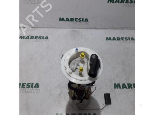 Used Fuel pump FIAT DUCATO Van (250_) 115 Multijet 2,0 D (116 hp) 31520070