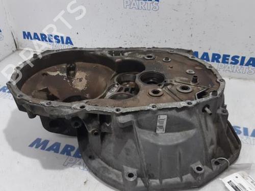 Manuel gearkasse (til dele) RENAULT MASTER III Van (FV) 2.3 dCi 150 FWD (FV0F, FV03, FV09) (150 hp) 31517598